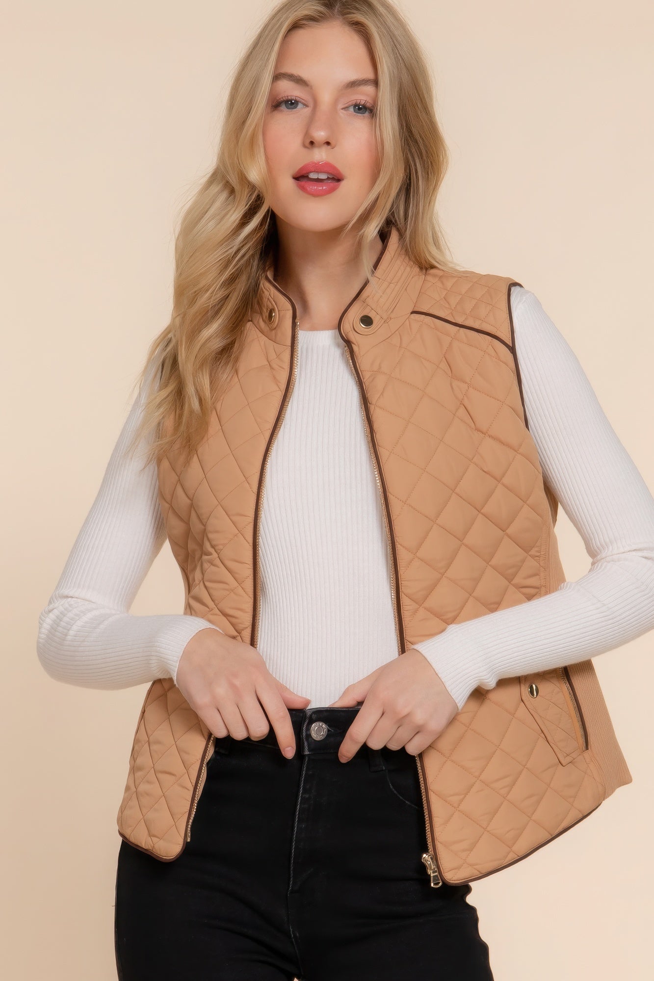 suede piping quilted padding vest