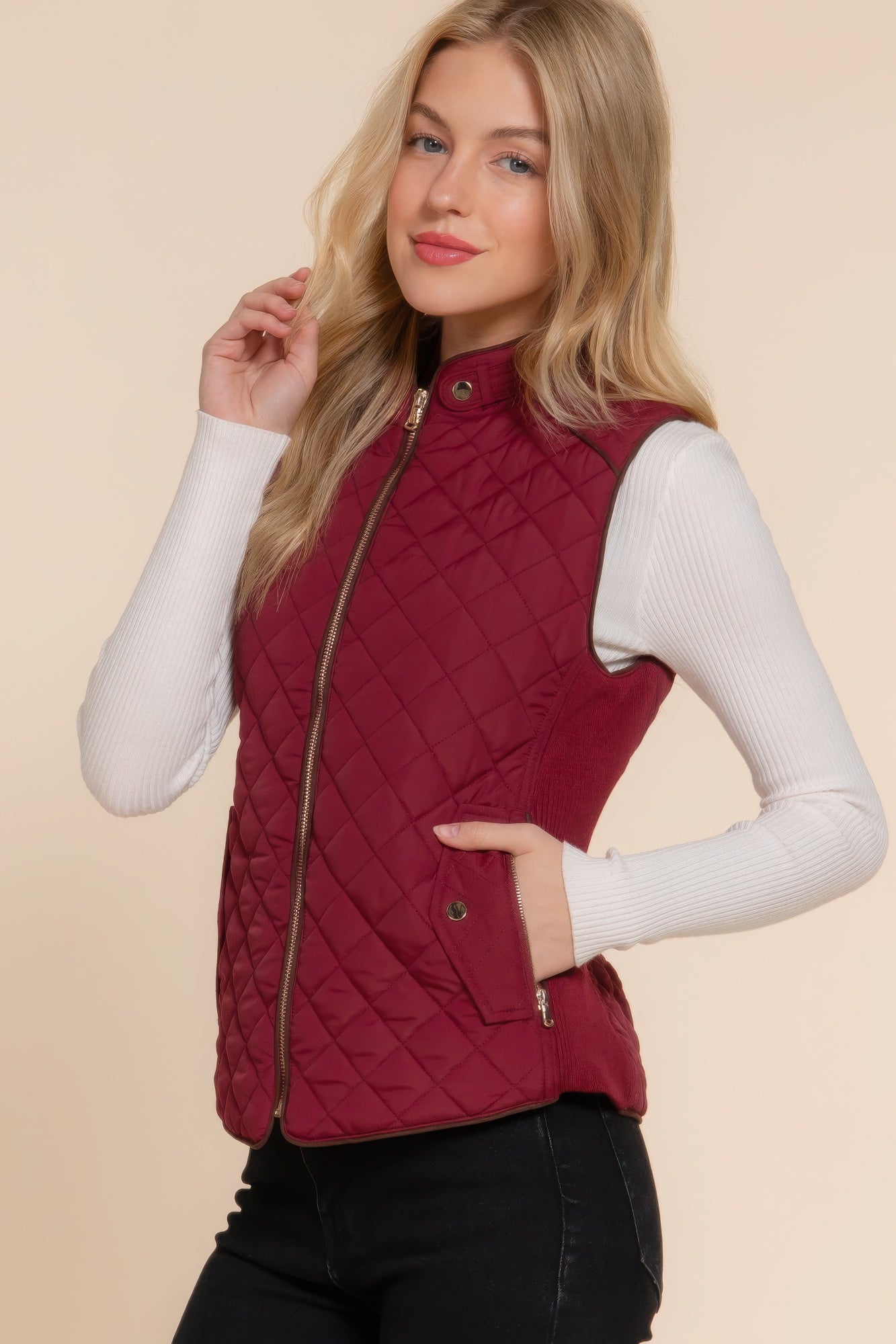 suede piping quilted padding vest